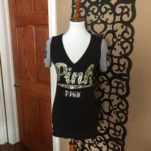 Pink sequins v neck  t-shirt